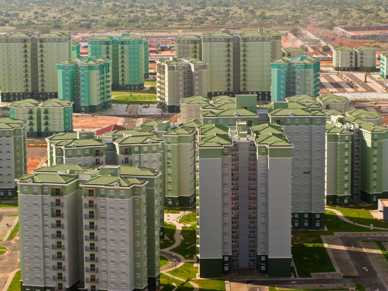 Illustration for article titled 4 Instant Cities That Are Still Empty